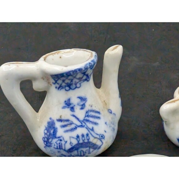 Vtg. Set 3 Miniature Blue Willow Tea Pot Plate & Sugar Blue White China READ - Picture 4 of 16
